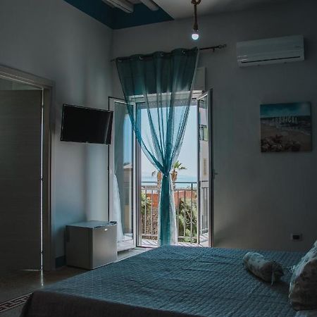 Magico Sole Panzió Porto Empedocle Kültér fotó
