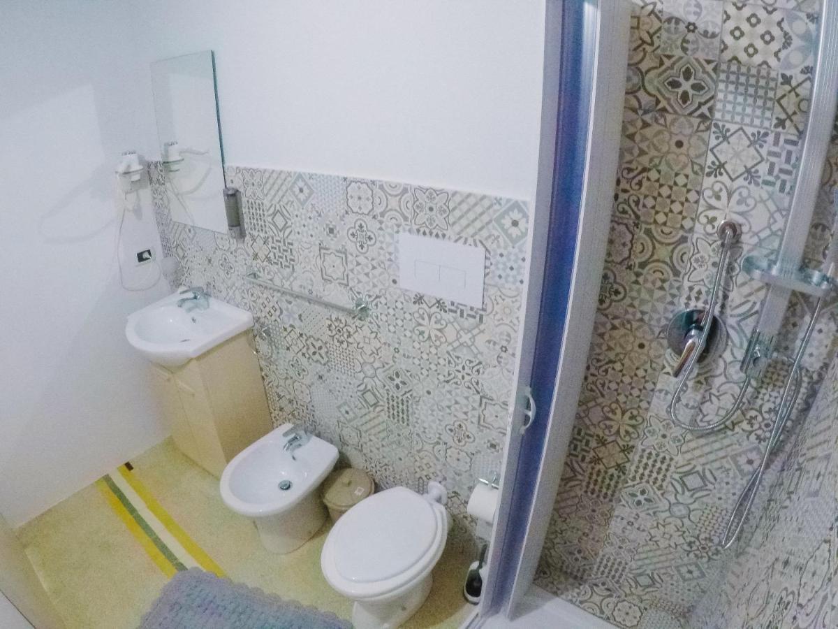 Magico Sole Panzió Porto Empedocle Kültér fotó